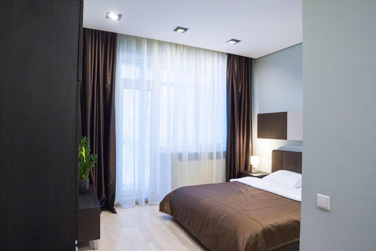 Navit Apartments With Breakfast, Near The Railway Station, The City Center And The Park Kyiv Exterior photo